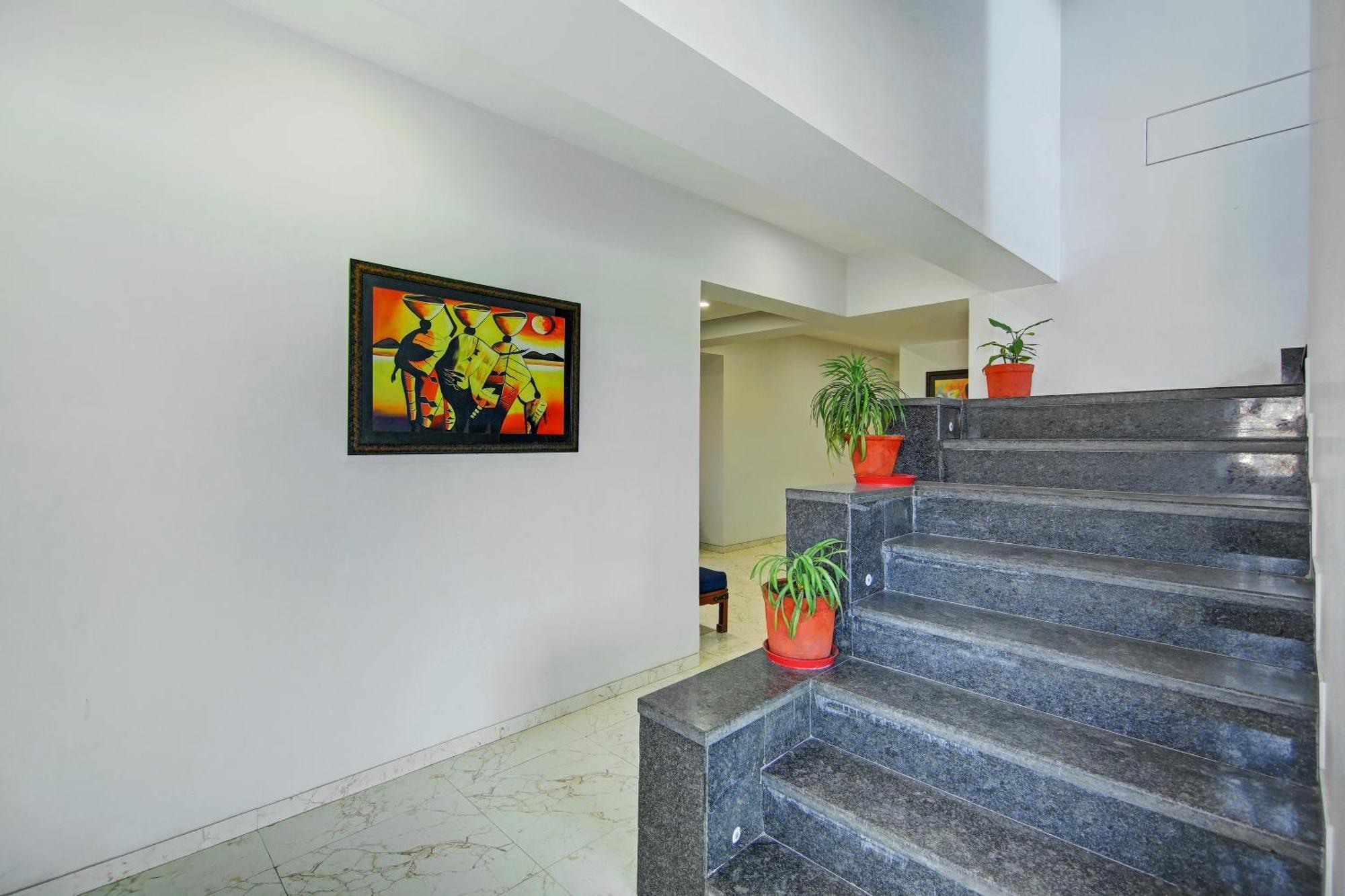 Super Townhouse Geetanjali Inn Gurgaon Extérieur photo